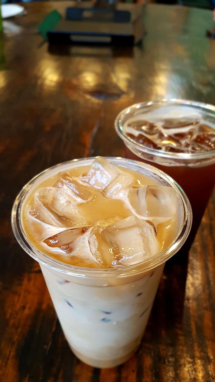Iced Vanilla Latte