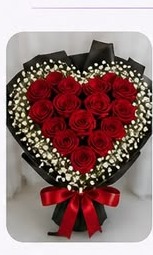 Heart Shape (20 Roses)